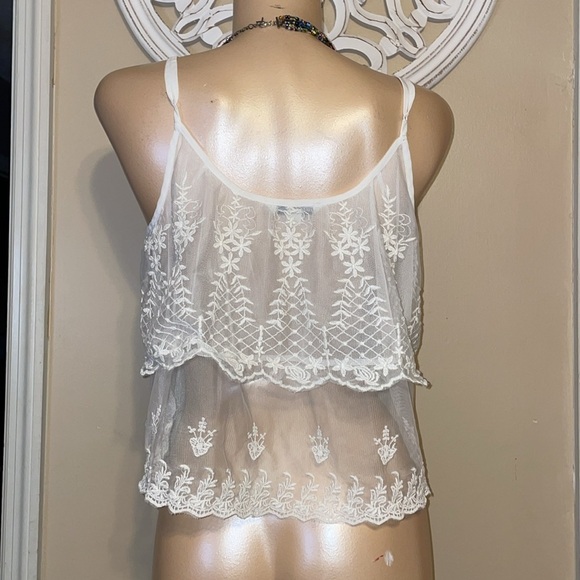 American Eagle Outfitters women’s large tank cami top White Embroidered sheer - Picture 3 of 5